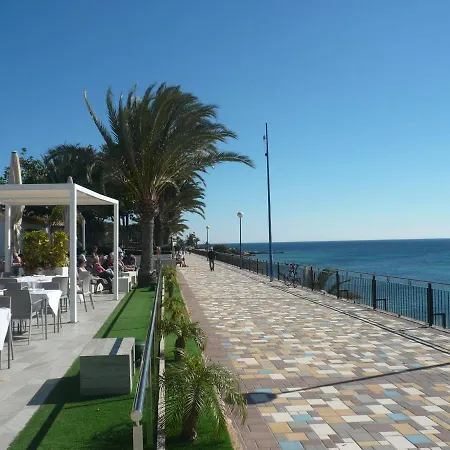 Апартаменты La Recoleta Punta Prima